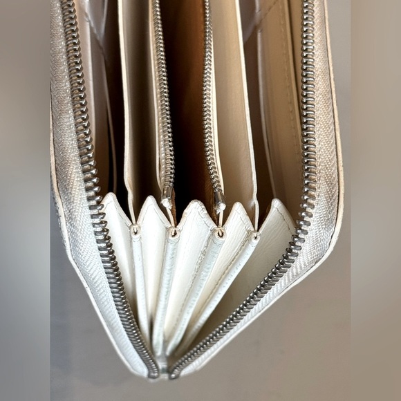 Goyard White Goyardine Matignon GM Wallet - Picture 8 of 10